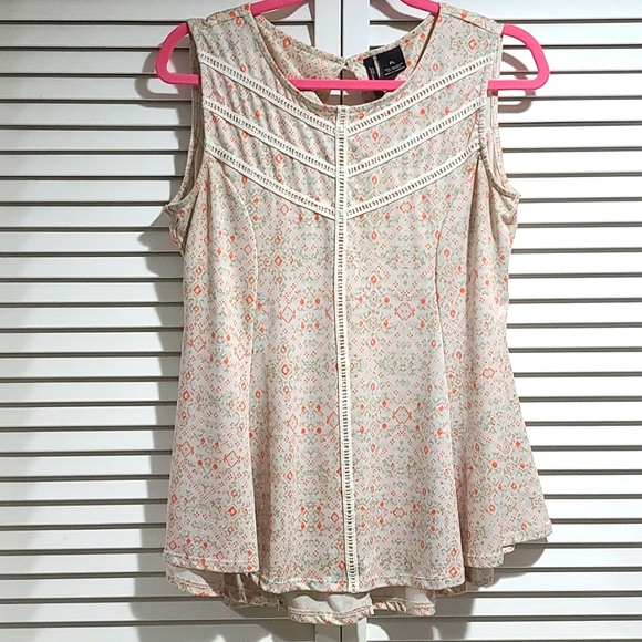 Womens tops 3 pk bundle. Size Petite Large - Picture 6 of 12